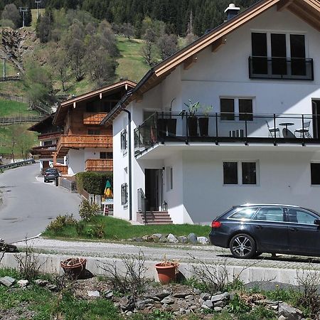 Haus Kissel Apartment Saalbach-Hinterglemm Bagian luar foto