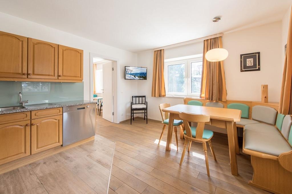 Haus Kissel Apartment Saalbach-Hinterglemm Bagian luar foto